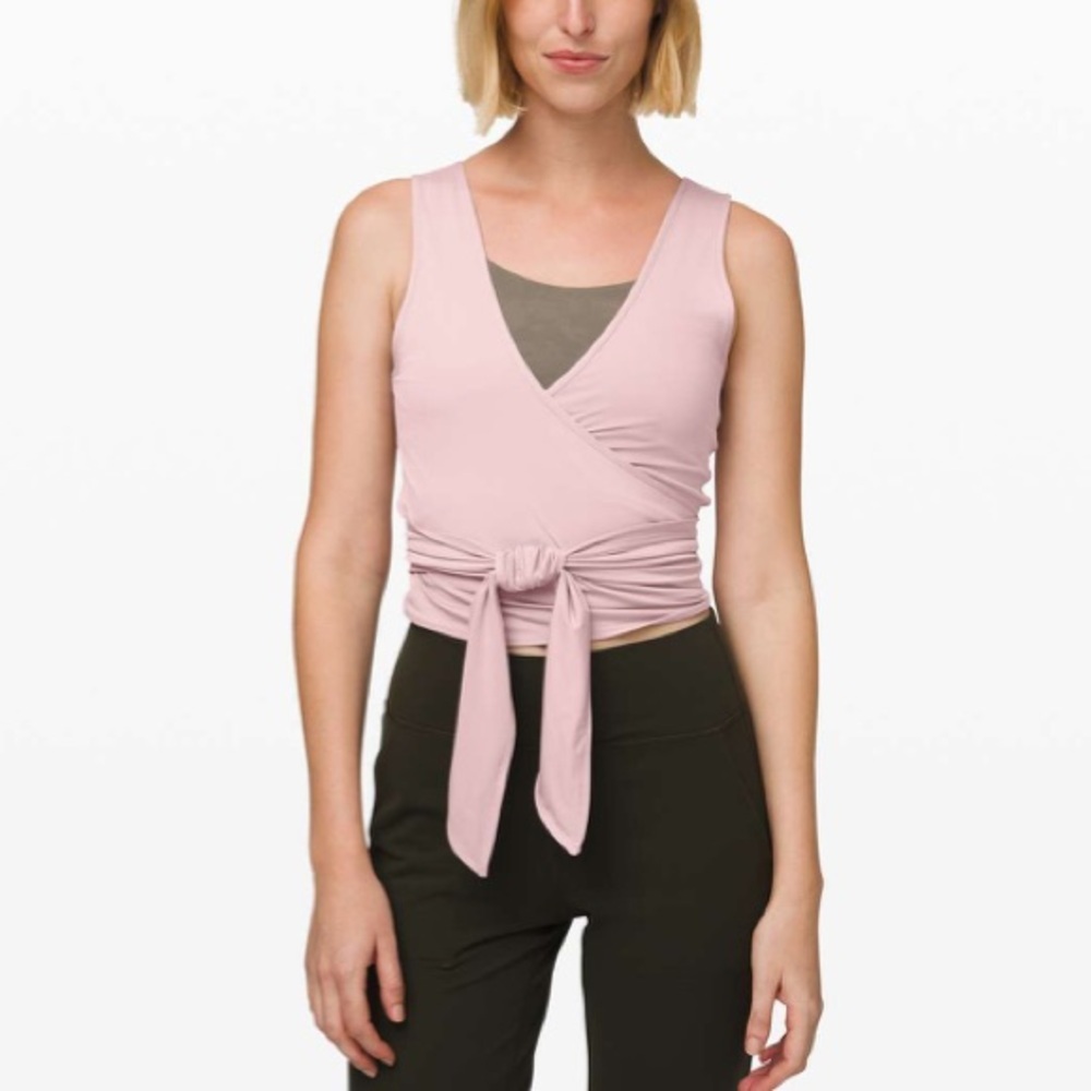 ♦️ Lululemon | Twist Me Up Crop Tank